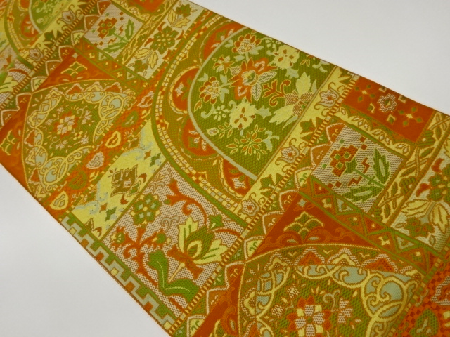 リサイクル　変わり横段に花唐草模様織出し名古屋帯